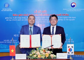 Lễ ký kết Bản ghi nhớ hợp tác về kiểm soát xuất khẩu