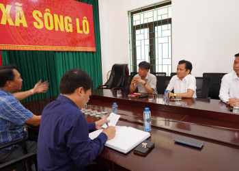 Bộ Y tế thăm hỏi, động viên gia đình các nạn nhân trong vụ đuối nước ở Phú Thọ