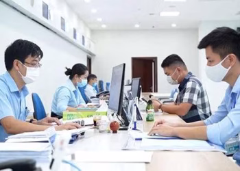 Khẩn trương hoàn thành phân cấp, cắt giảm, đơn giản hóa TTHC, điều kiện kinh doanh trước 20/5