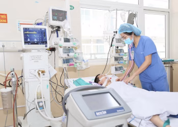 Cứu sống bé trai 12 tuổi đuối nước ở Hà Nội nhờ sơ cứu đúng cách