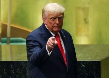 Tổng thống Mỹ Donald Trump: Eo biển Hormuz ‘sẽ được mở trở lại’