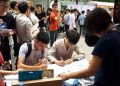 Bộ Ngoại giao khuyến cáo người dân cảnh giác với chiêu trò ‘việc nhẹ lương cao’