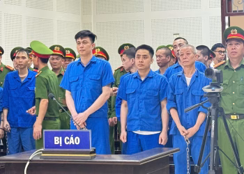 Xét xử sơ thẩm Bùi Đình Khánh cùng 18 bị cáo