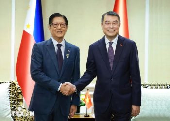 Thủ tướng Lê Minh Hưng gặp lãnh đạo các nước nhân tham dự Hội nghị Cấp cao ASEAN