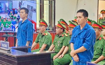 Hai bị cáo cướp ngân hàng ở Gia Lai lĩnh tổng 56 năm tù
