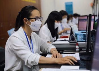 Thời điểm xác định chính sách tinh giản biên chế là khi nào?