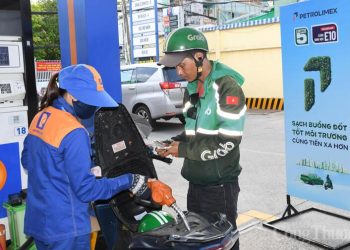 Xăng sinh học E10 tạo động lực cho chuyển đổi năng lượng xanh