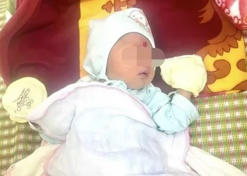 Bé trai sơ sinh bị bỏ trước cổng chùa ở Bắc Ninh: Chính quyền tạm giao nhà chùa chăm sóc