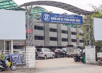 Hà Nội triển khai thu phí không dừng tại các bãi đỗ xe ô tô