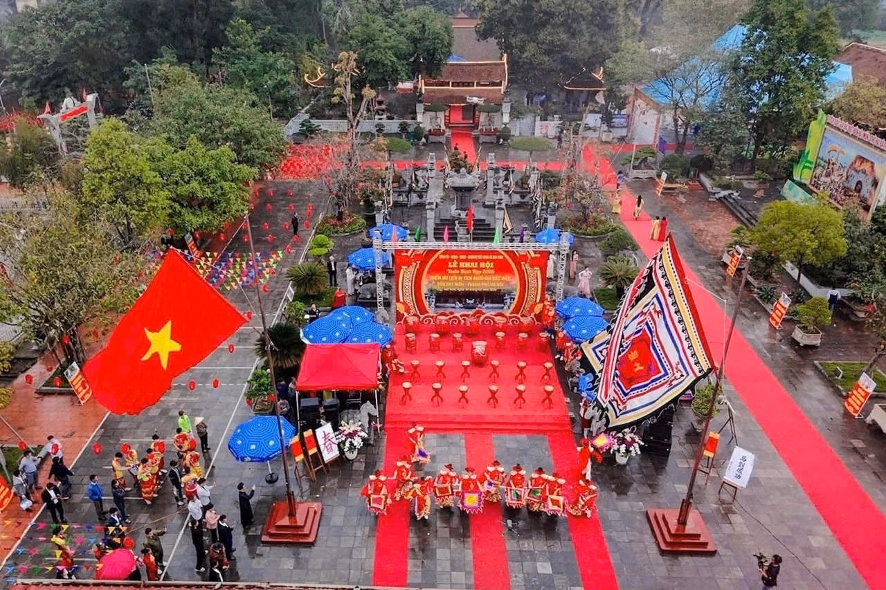 Tu bổ, phục hồi Di tích quốc gia đặc biệt Đền Hát Môn: Gìn giữ giá trị di sản của dân tộc