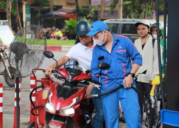 Giá xăng dầu hôm nay 20/5/2026: Quay đầu giảm