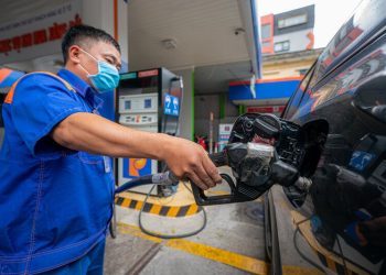 Đề xuất giờ làm việc, nghỉ ngơi của lao động ngành xăng dầu