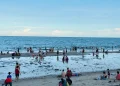 Mùa du lịch biển: Những nguyên tắc an toàn cha mẹ tuyệt đối không nên bỏ qua