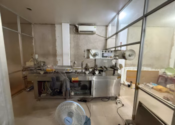 Sản xuất thuốc Đông y cấm bán cho người bệnh, 2 đối tượng bị khởi tố