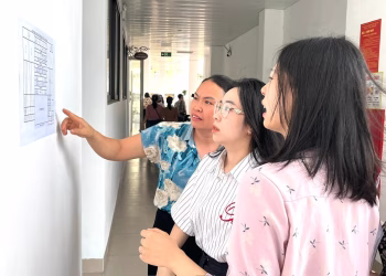 Hà Nội huy động hơn 2.000 cán bộ chấm thi tuyển sinh vào lớp 10