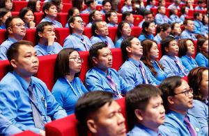 Đề xuất giảm một nửa mức đóng đoàn phí công đoàn
