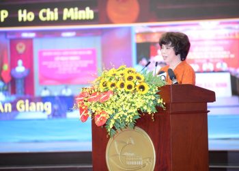 AHLĐ Thái Hương: Tăng trưởng hai con số bắt đầu từ con người, sức khỏe