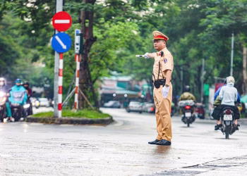 Tạm cấm, hạn chế phương tiện trên nhiều tuyến đường Hà Nội ngày 7-8/6