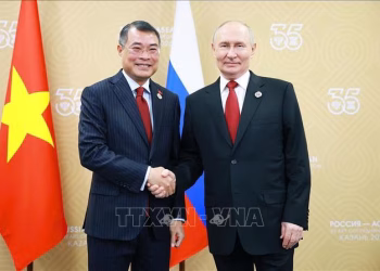 Thủ tướng Chính phủ Lê Minh Hưng hội kiến Tổng thống Nga Vladimir Putin