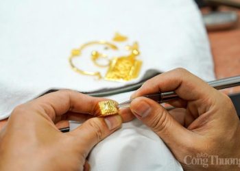 Giá vàng hôm nay (5/6): Thấp nhất từ đầu năm