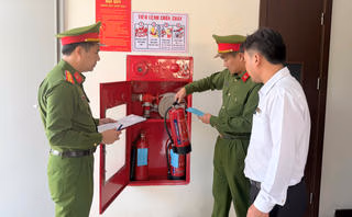 Bộ Công an đề xuất bỏ kiểm tra nghiệm thu phòng cháy, chữa cháy với công trình, phương tiện