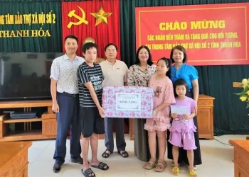 Chung tay chăm lo cho trẻ em có hoàn cảnh đặc biệt tại Thanh Hóa