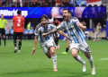 Argentina ngược dòng ngoạn mục trước Ai Cập