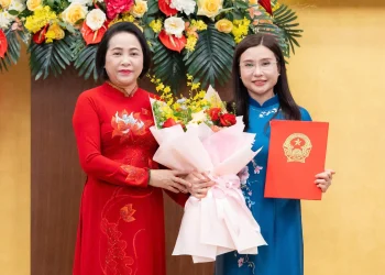 Phó Chủ tịch Hội Bảo vệ quyền trẻ em Việt Nam Nguyễn Phạm Duy Trang giữ chức Phó Chủ nhiệm Ủy ban Dân nguyện và Giám sát của Quốc hội