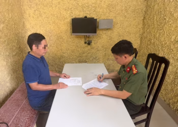 Bắt tạm giam Giám đốc và Tổng biên tập Nhà xuất bản Hội Nhà văn