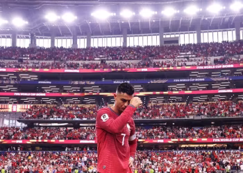 Chia tay Ronaldo