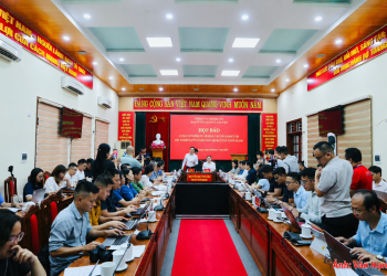 Khởi tố một hiệu trưởng và 6 người vụ 146 điểm 10 Toán ở Tuyên Quang