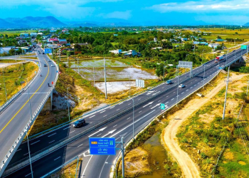 Bộ Xây dựng: Đề xuất 6 tiêu chí xét thứ tự ưu tiên đầu tư mở rộng cao tốc