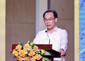 Bộ trưởng Hoàng Minh Sơn: Xử lý nghiêm tiêu cực để lấy lại niềm tin với giáo dục