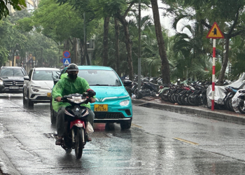 Thời tiết ngày 30/7: Hà Nội và nhiều khu vực trên cả nước mưa dông
