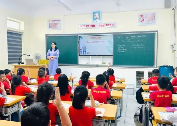 Bảo vệ trẻ em trước thách thức từ mạng xã hội và trí tuệ nhân tạo Xây dựng “lá chắn số” cho trẻ em Việt Nam