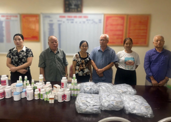 Khởi tố hai người sản xuất “thuốc Đông y gia truyền” trộn tân dược