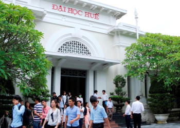 Đại học Huế công bố điểm trúng tuyển: Sư phạm Tiếng Anh 28,26 điểm
