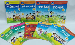 Hà Nội xây dựng kế hoạch miễn phí sách giáo khoa và các khoản hỗ trợ đầu năm học