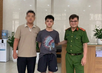 Từ quản lý cư trú, Công an phường Liên Hòa phát hiện, bắt đối tượng truy nã