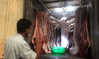Hà Nội siết kiểm soát giết mổ nhỏ lẻ, công khai nguồn thực phẩm an toàn