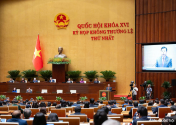 Quảng Ninh chính thức lên thành phố từ ngày 1/9, Bắc Ninh từ 20/9