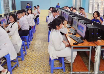 TP. Hồ Chí Minh sẽ thí điểm học sinh THPT kiểm tra, thi trên máy tính