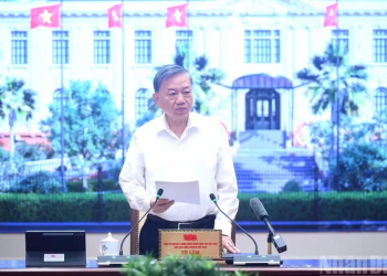 Xây dựng hệ thống an sinh xã hội bao trùm, tạo điều kiện để người dân tự vươn lên