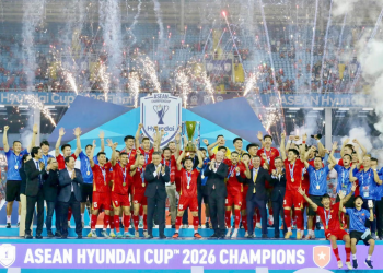 Thủ tướng Chính phủ thưởng đội tuyển Việt Nam 300 triệu đồng