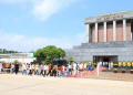 Quốc Khánh 2026: Tặng quà nhân dân, du khách viếng Lăng Bác, miễn phí 17 điểm tham quan
