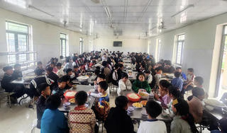 Hiệu trưởng lên Facebook kêu gọi hỗ trợ gạo cho học sinh: Thủ tướng chỉ đạo, tỉnh khẩn trương rà soát