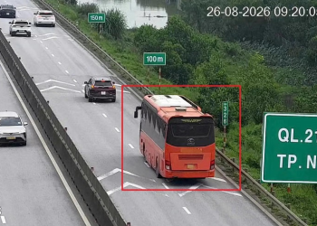 Yêu cầu rà soát, đánh giá kỹ quy định khoảng cách an toàn và mức phạt trên đường cao tốc