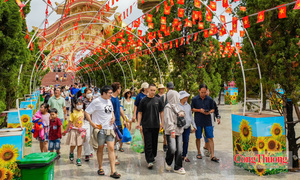 Quốc khánh 2/9: Cả nước đón, phục vụ khoảng 6,5 triệu khách du lịch