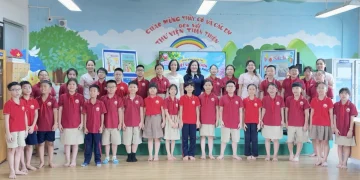 Lấy yêu thương làm gốc, hạnh phúc của học sinh làm đích đến