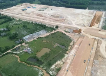 Dự án Khu công nghiệp Quảng Trị đang được thi công (Ảnh: Uông Ngọc)